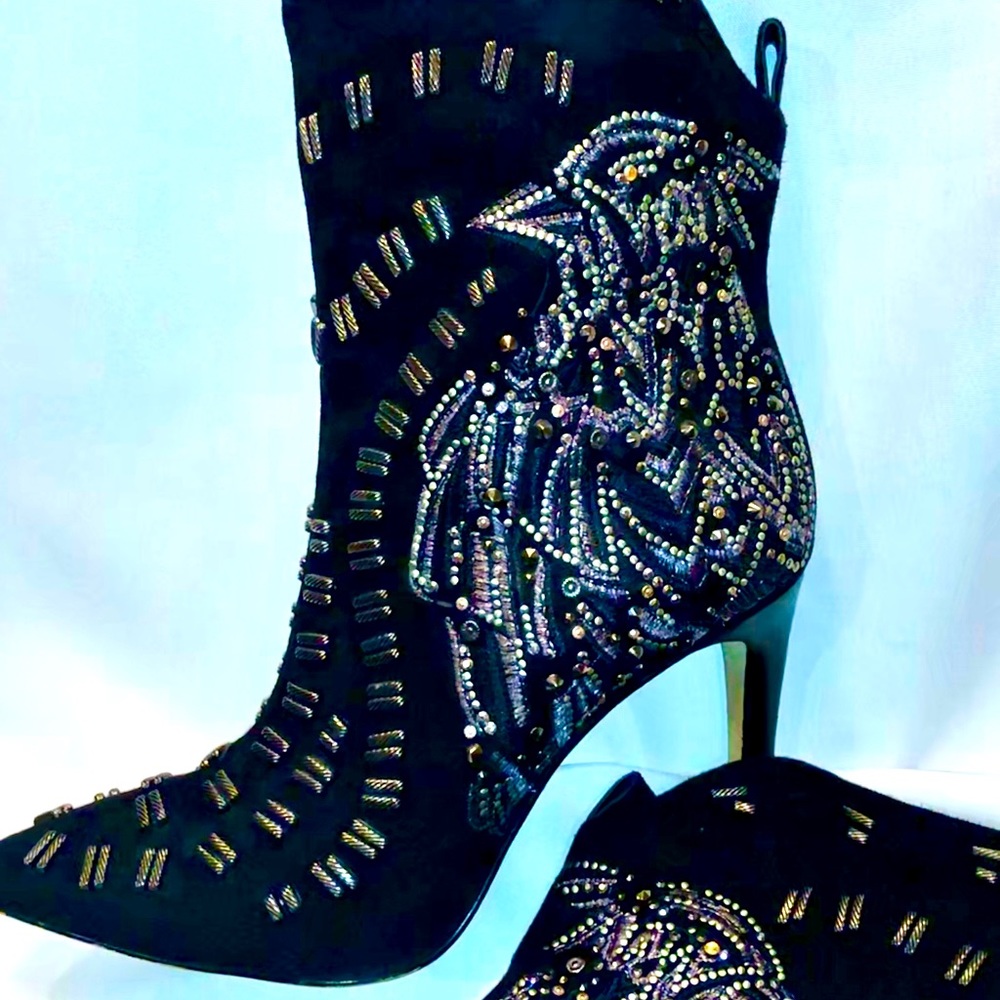 Sam Edelman Melina suede stud/beaded boot sz 6 1/2